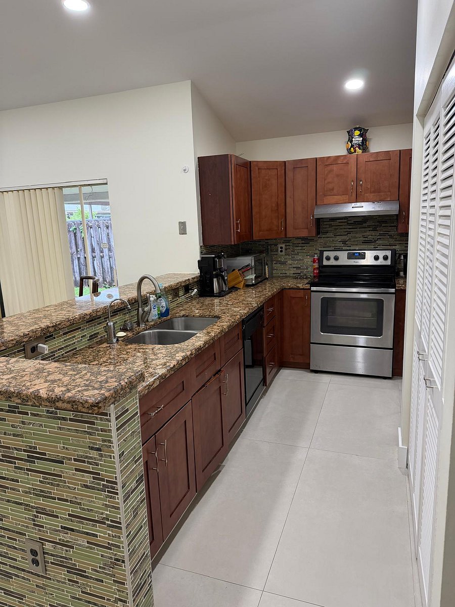 Furnished Finder property 1047975_1 photo 7
