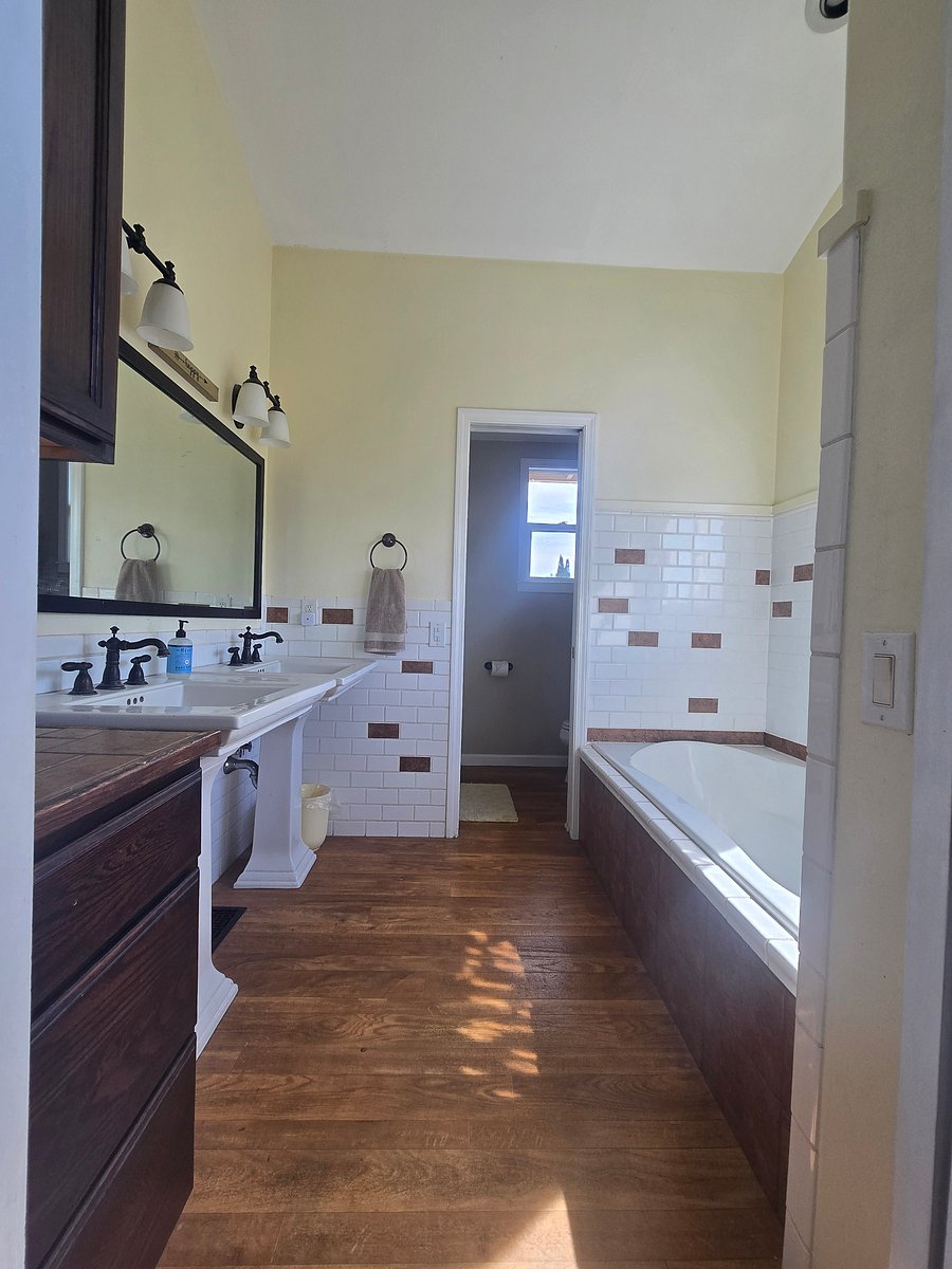 Furnished Finder property 1047978_1 photo 4