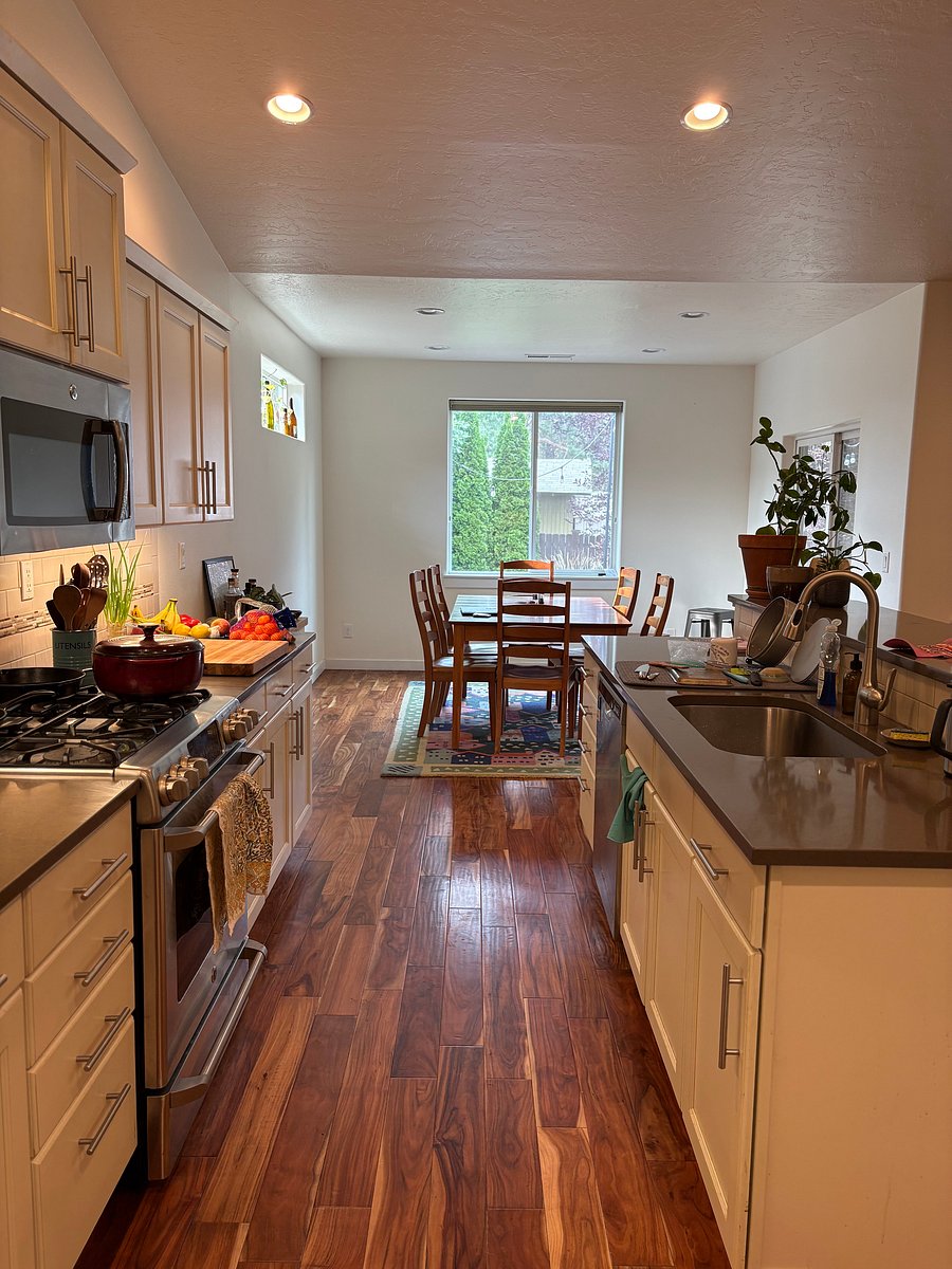 Furnished Finder property 1047980_1 photo 6