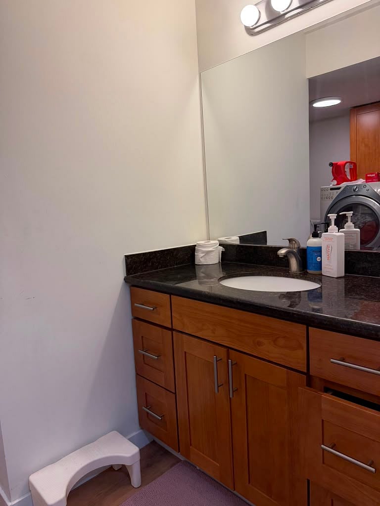Furnished Finder property 1047986_1 photo 15