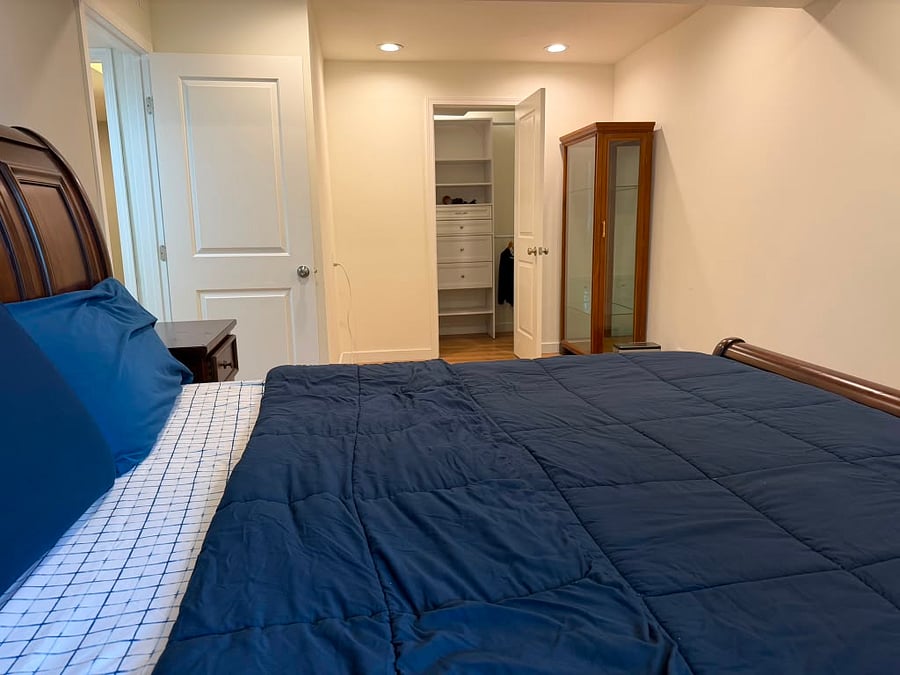 Furnished Finder property 1047986_1 photo 11