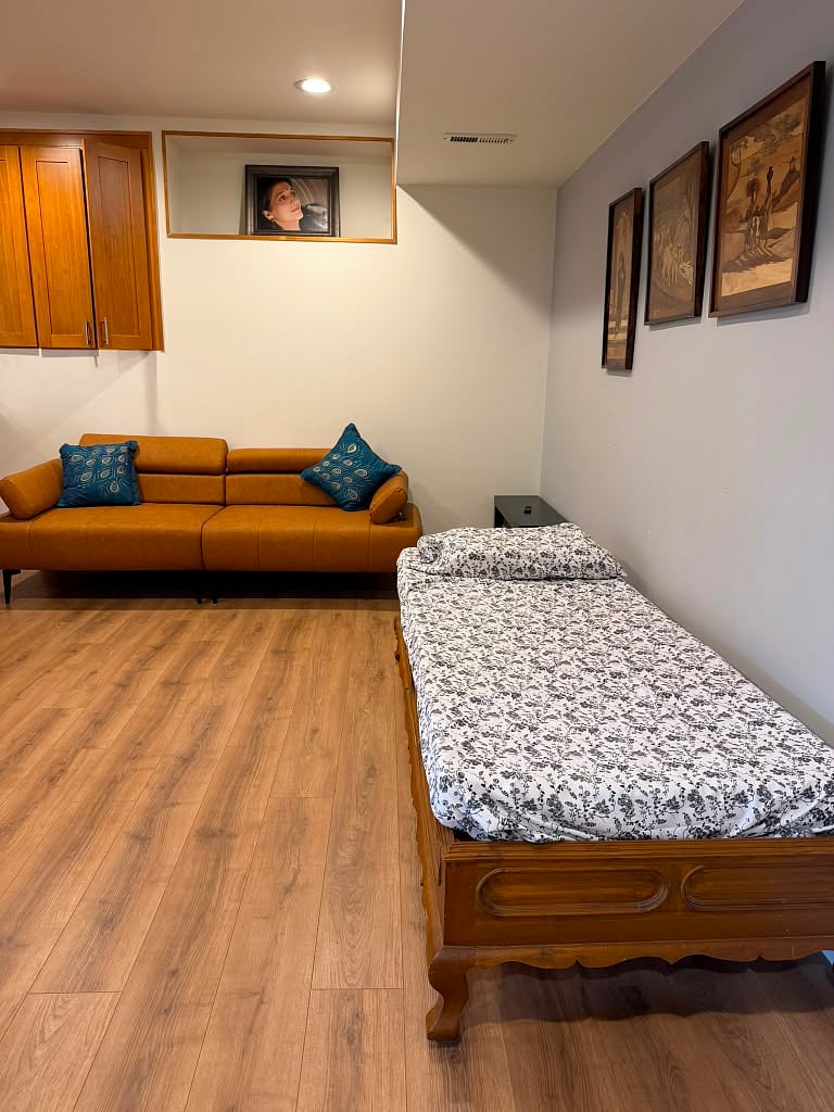 Furnished Finder property 1047986_1 photo 2