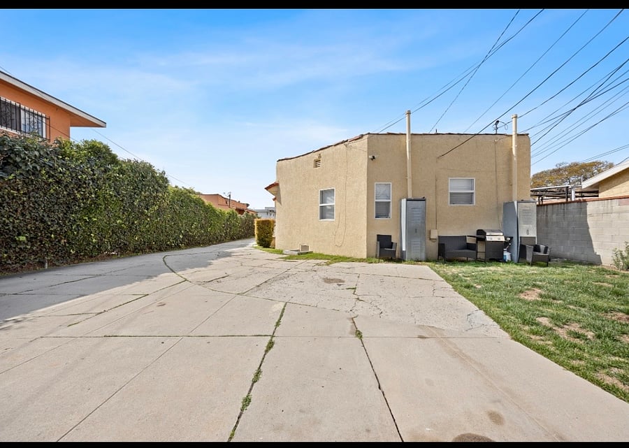 Furnished Finder property 1047993_1 photo 1