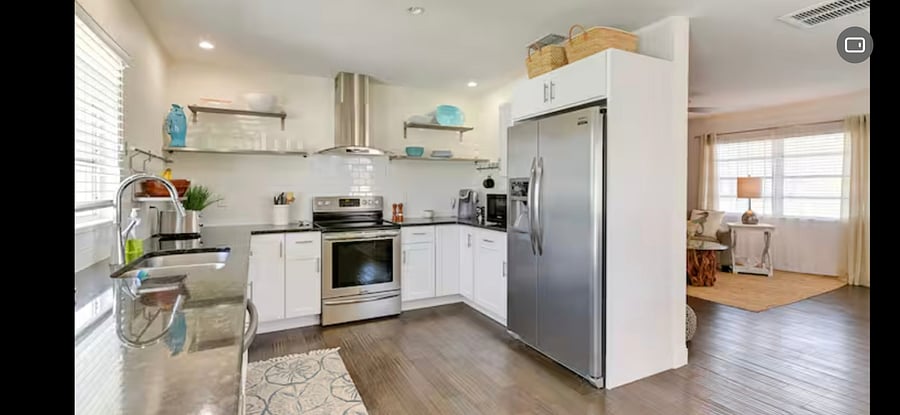 Furnished Finder property 1048007_1 photo 12