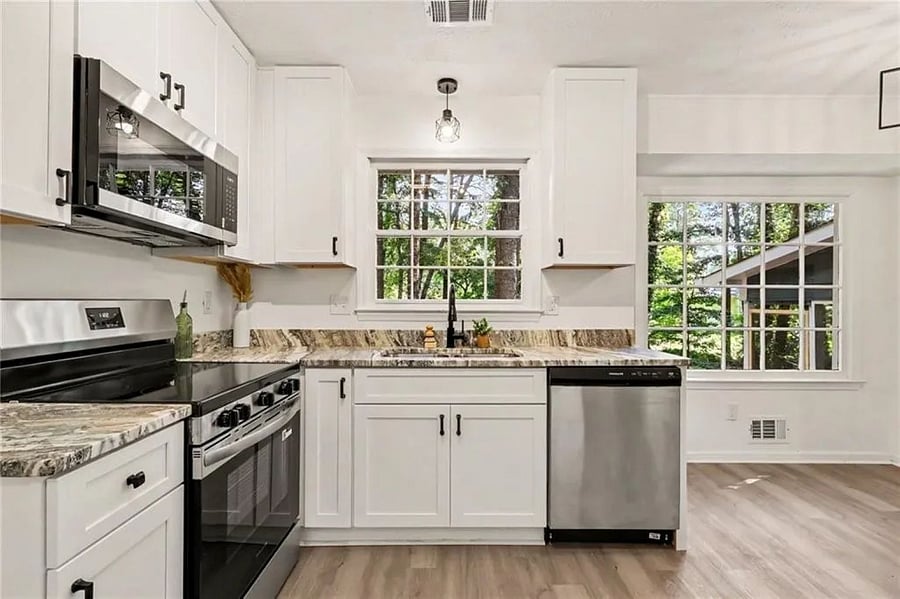 Furnished Finder property 1048009_1 photo 9