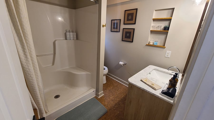Furnished Finder property 1048011_1 photo 9