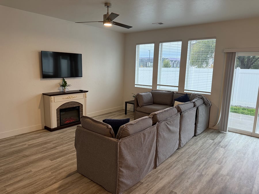 Furnished Finder property 1048013_1 photo 9