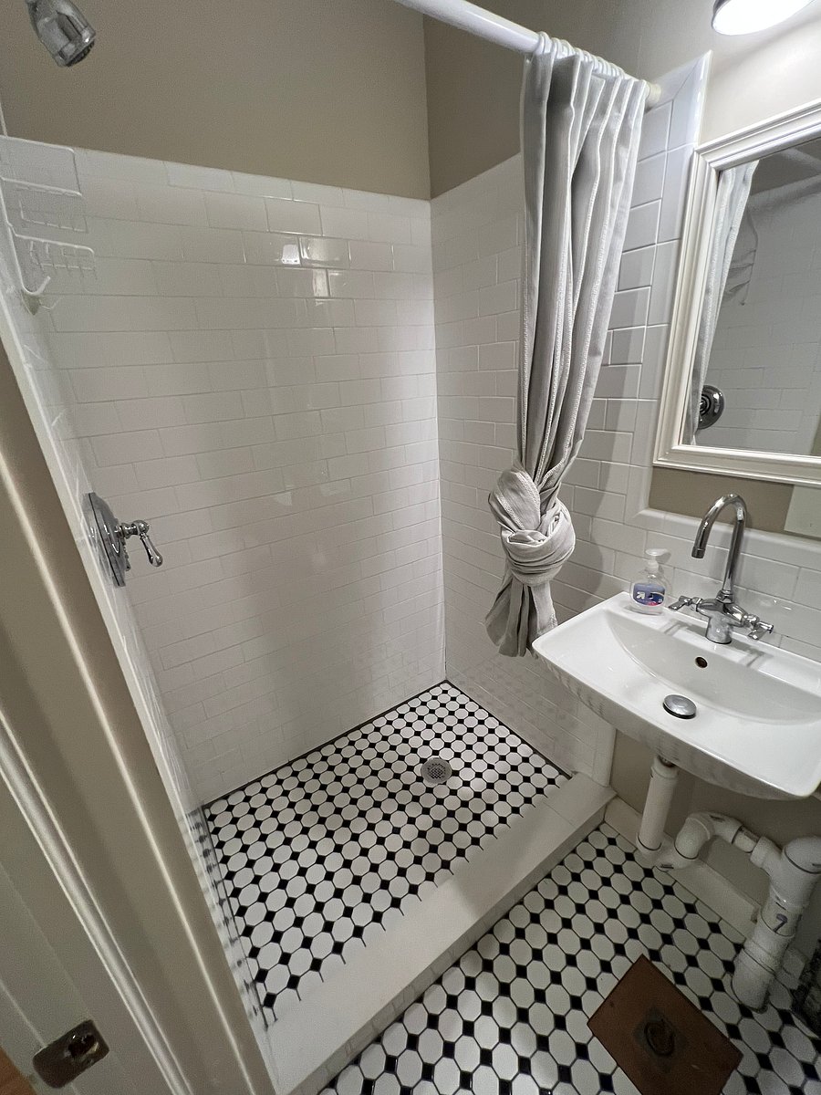 Furnished Finder property 1048019_1 photo 15