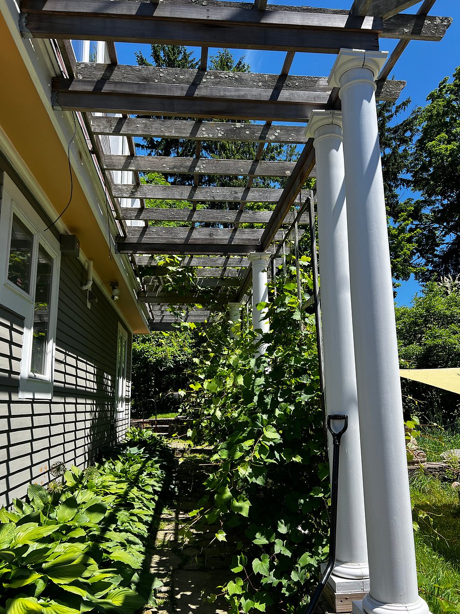 Furnished Finder property 1048019_1 photo 25