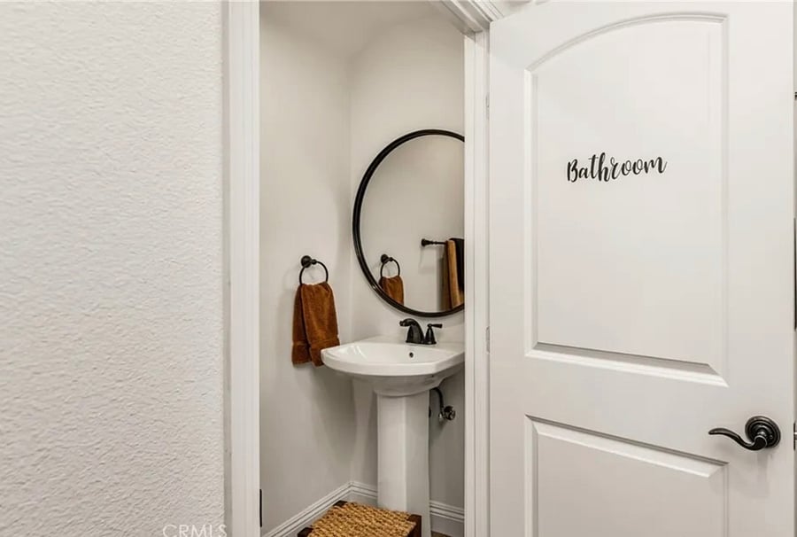 Furnished Finder property 1048029_1 photo 17