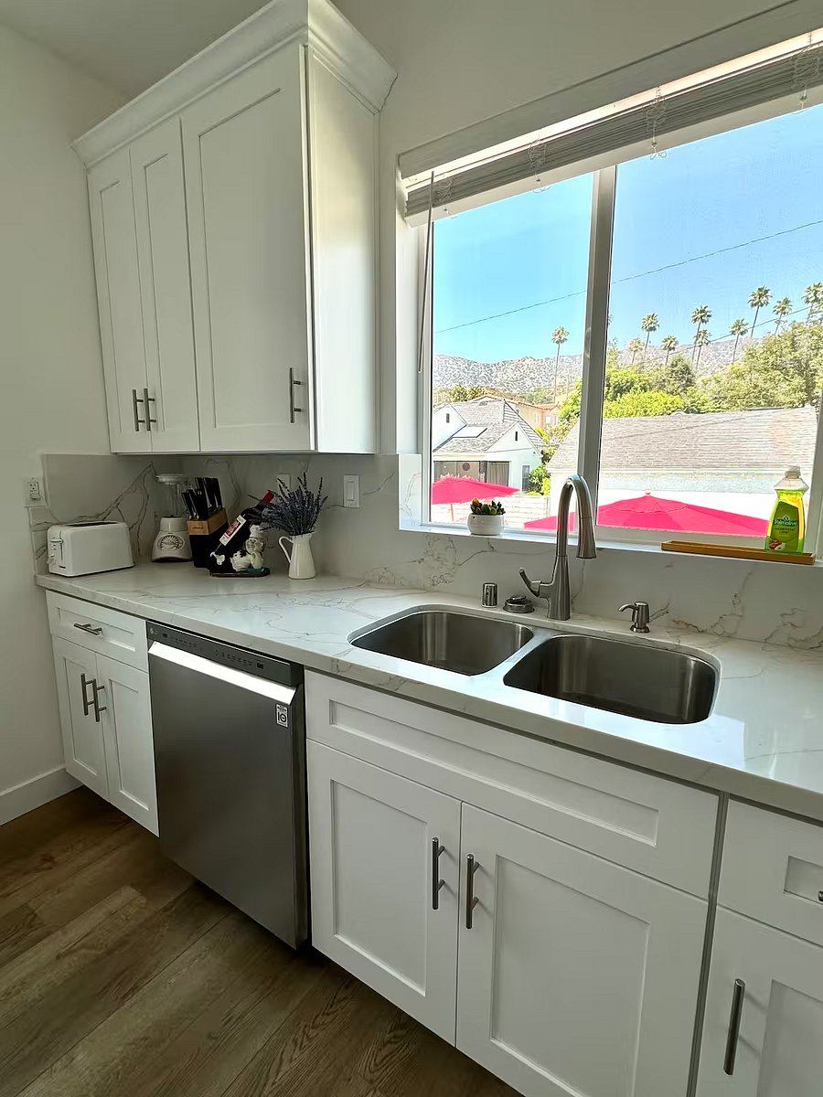 Furnished Finder property 1048036_1 photo 7