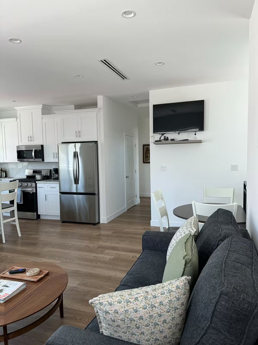 Furnished Finder property 1048036_1 photo 1