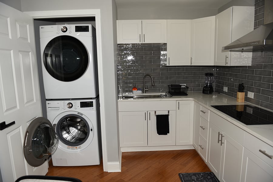 Furnished Finder property 1048043_1 photo 3