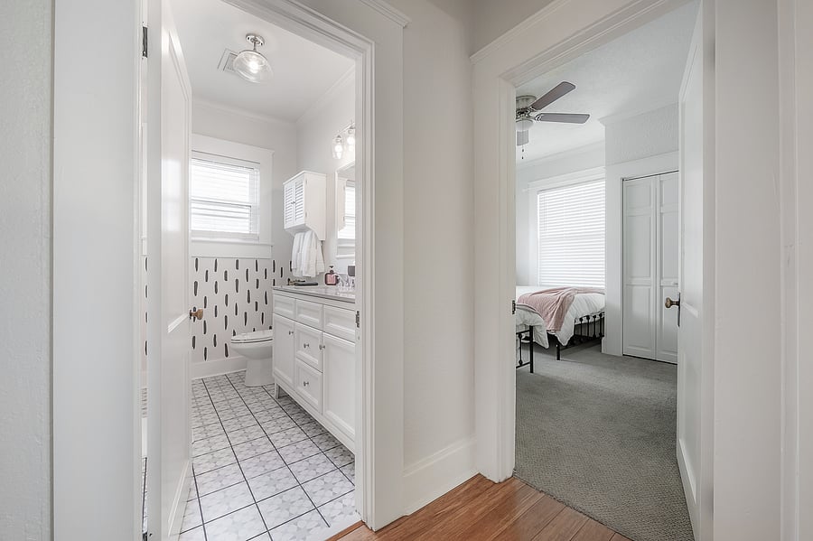 Furnished Finder property 1048049_1 photo 30