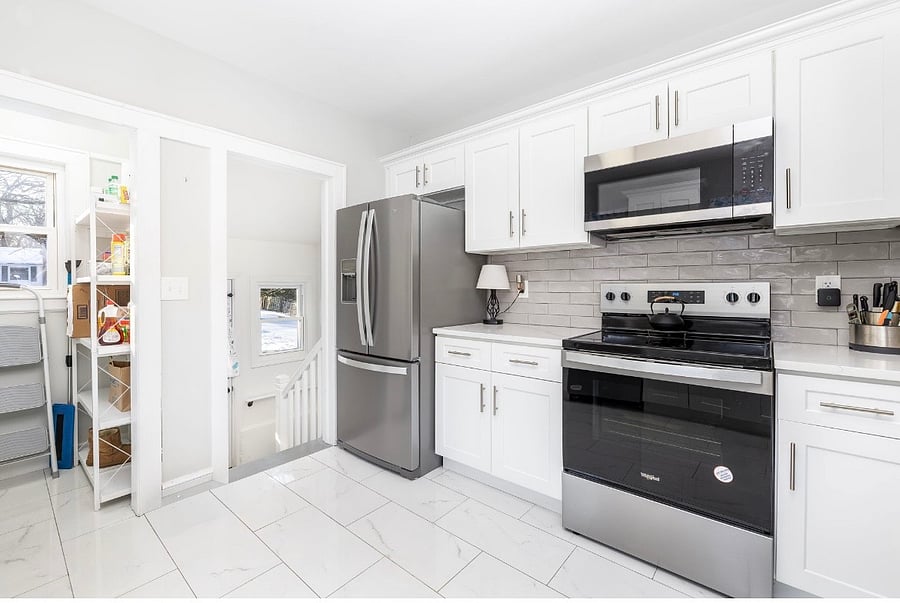 Furnished Finder property 1048056_1 photo 8