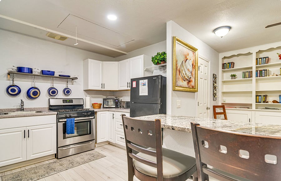 Furnished Finder property 1048058_1 photo 10