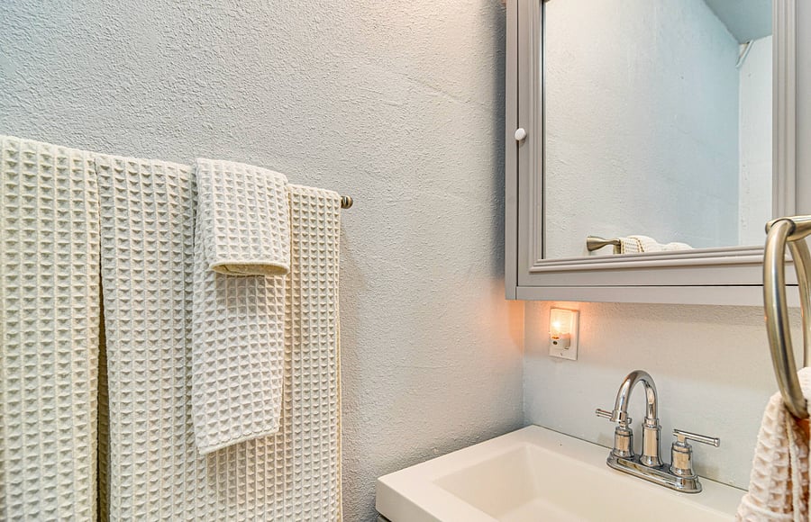 Furnished Finder property 1048058_1 photo 12