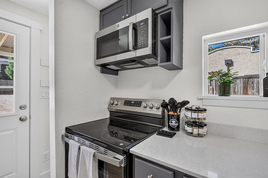 Furnished Finder property 1048065_1 photo 18