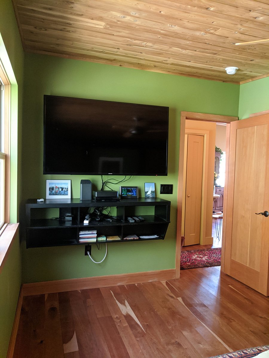 Furnished Finder property 1048067_1 photo 37