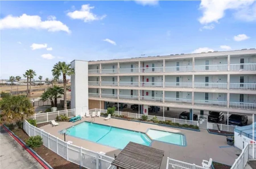 Furnished Finder property 1048073_1 photo 8
