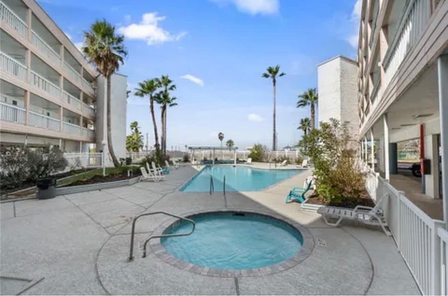 Furnished Finder property 1048073_1 photo 9