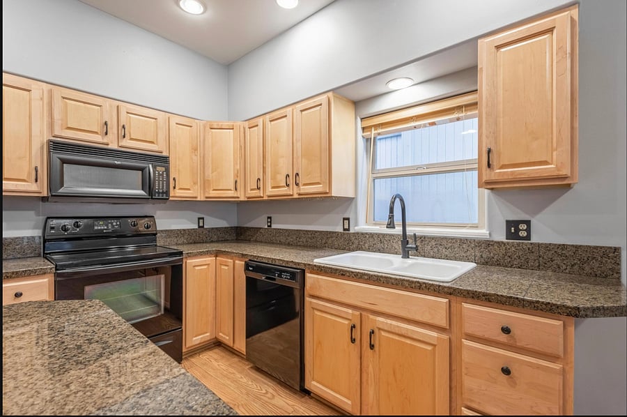 Furnished Finder property 1048074_1 photo 11