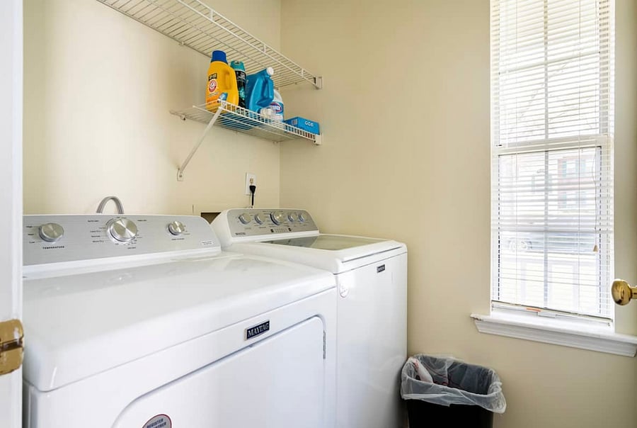 Furnished Finder property 1048082_1 photo 11