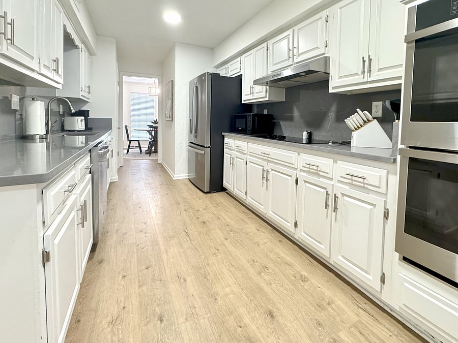 Furnished Finder property 1048095_1 photo 3