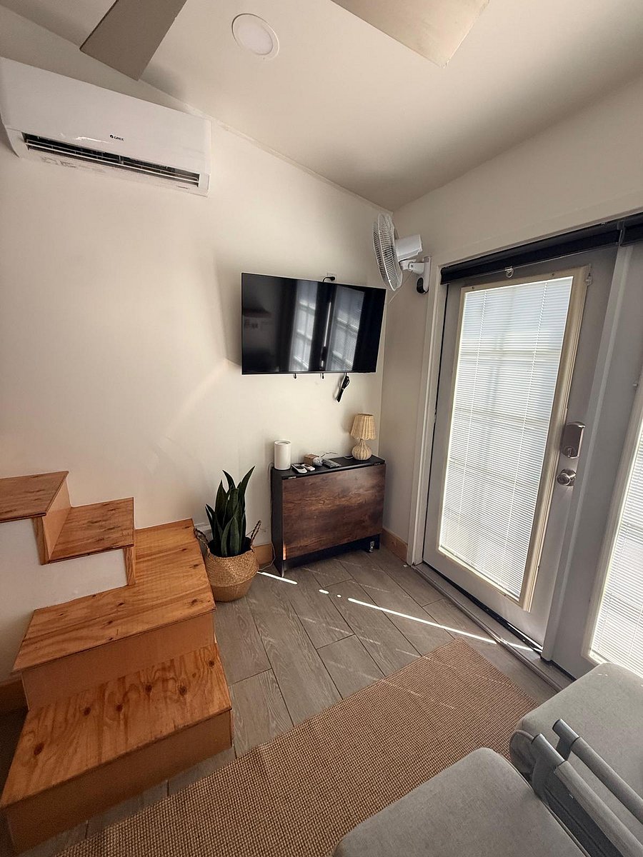 Furnished Finder property 1048100_1 photo 6