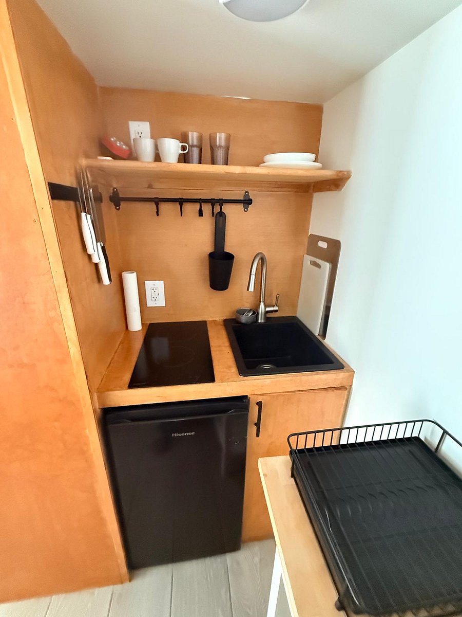 Furnished Finder property 1048100_1 photo 10
