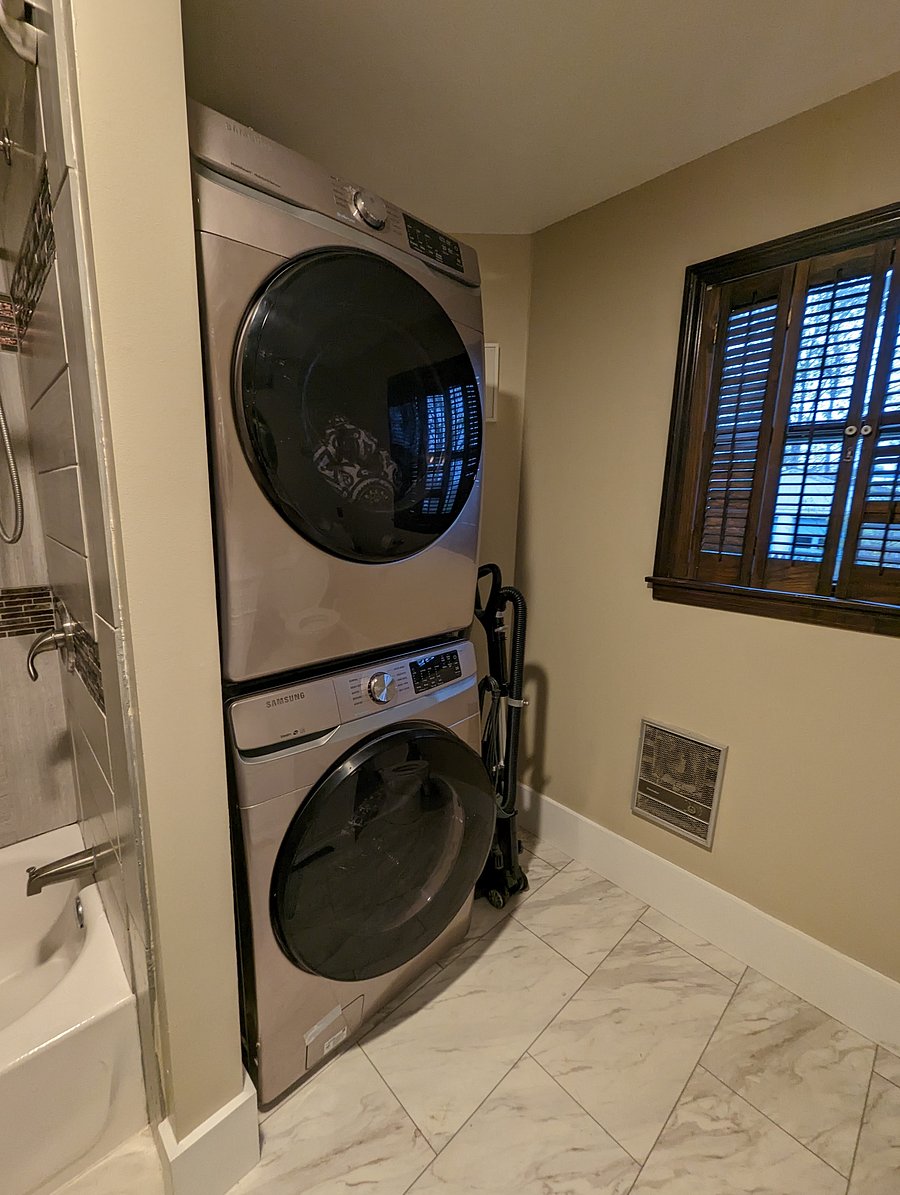 Furnished Finder property 1048101_1 photo 4