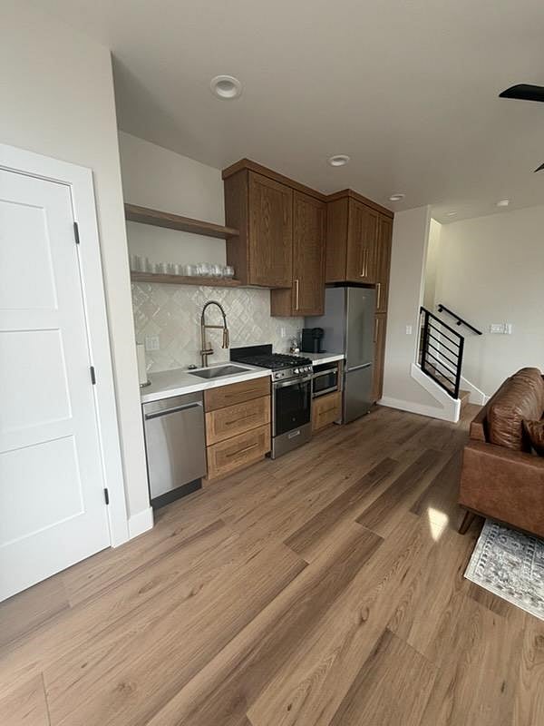 Furnished Finder property 1048102_1 photo 4