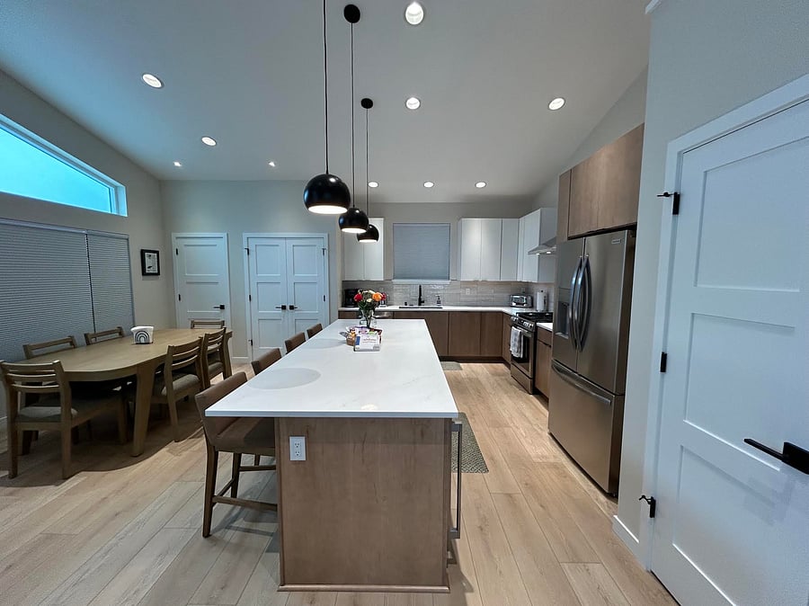 Furnished Finder property 1048104_1 photo 2