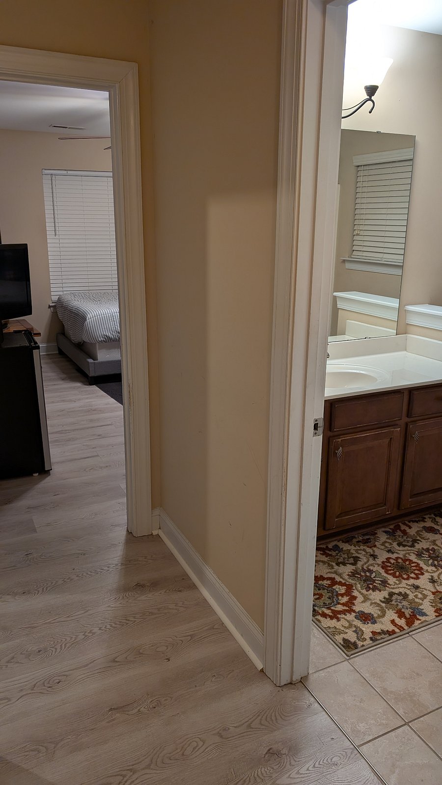 Furnished Finder property 1048113_1 photo 9