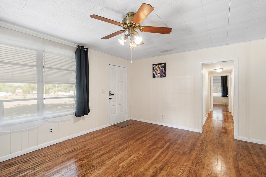 Furnished Finder property 1048115_1 photo 9