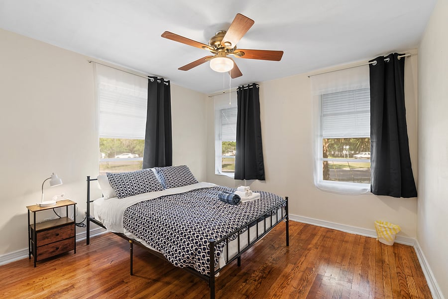Furnished Finder property 1048115_1 photo 13