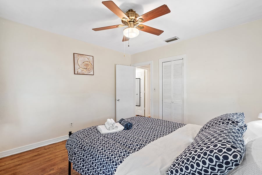 Furnished Finder property 1048115_1 photo 27