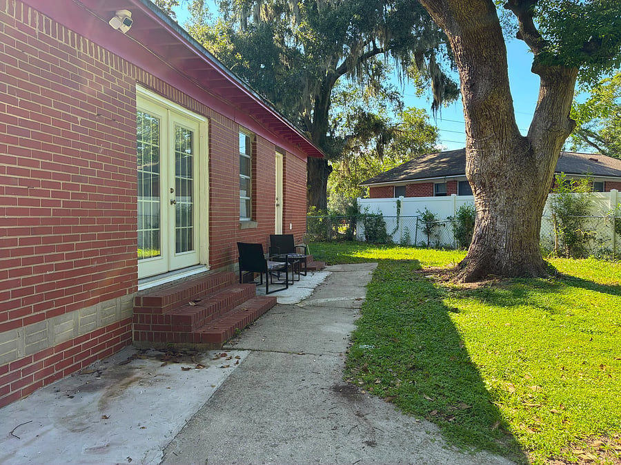 Furnished Finder property 1048115_1 photo 44