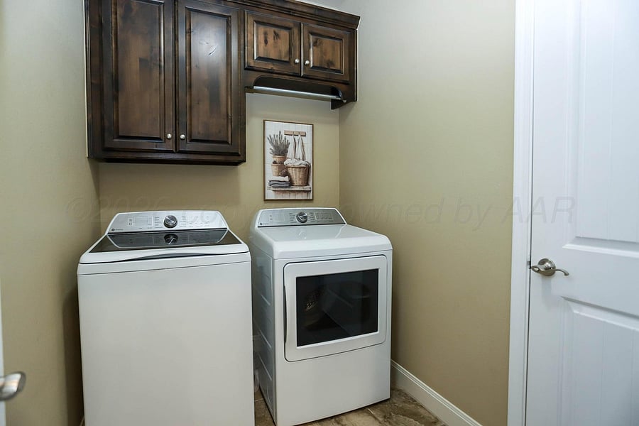 Furnished Finder property 1048121_1 photo 6