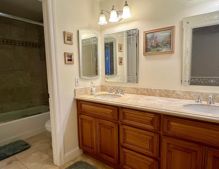 Furnished Finder property 1048130_1 photo 3