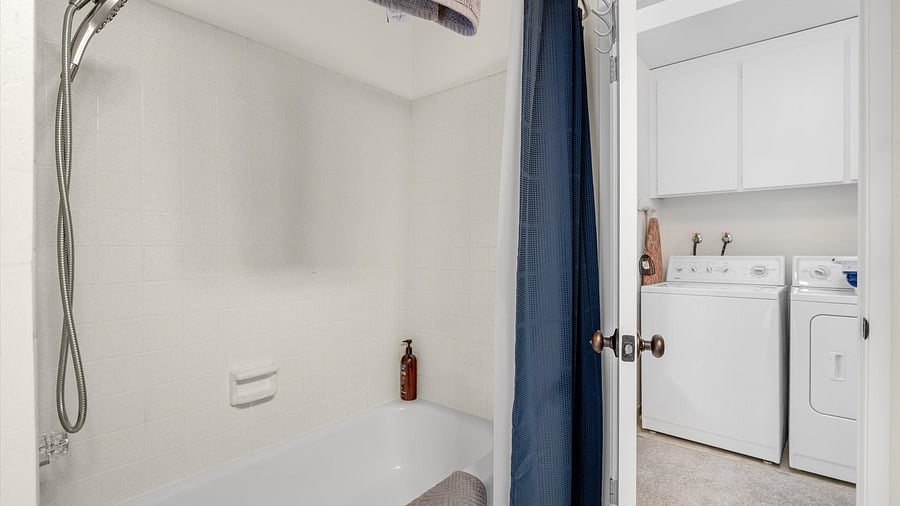 Furnished Finder property 1048142_1 photo 18