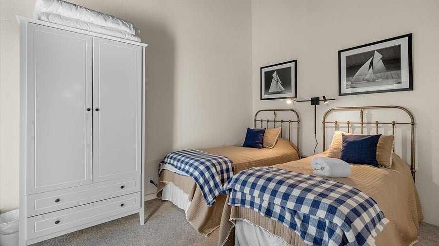 Upstairs bedroom