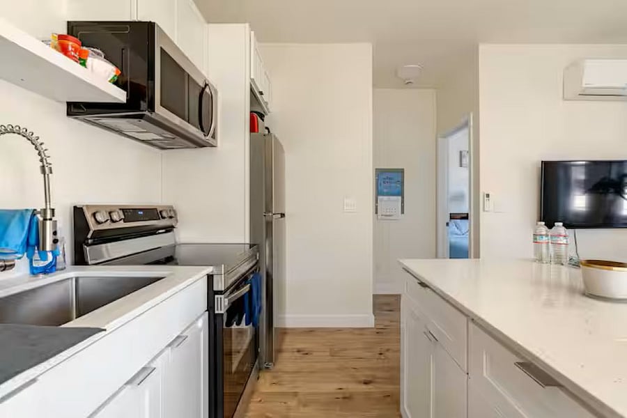 Furnished Finder property 1048143_1 photo 7