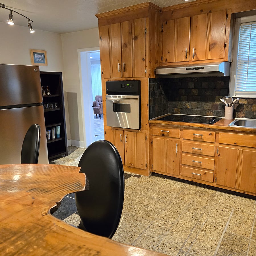 Furnished Finder property 1048155_1 photo 8