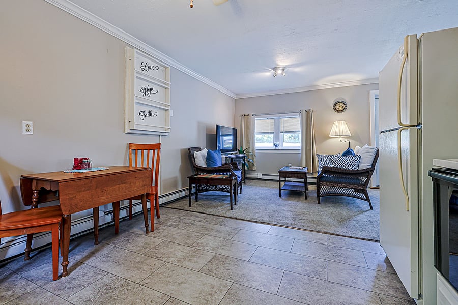 Furnished Finder property 1048156_1 photo 10