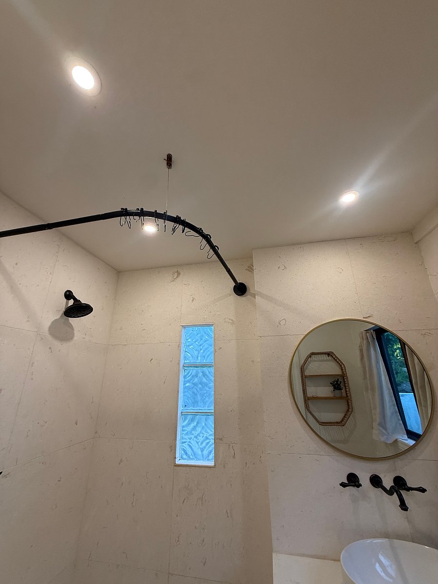 Bathroom  View 3