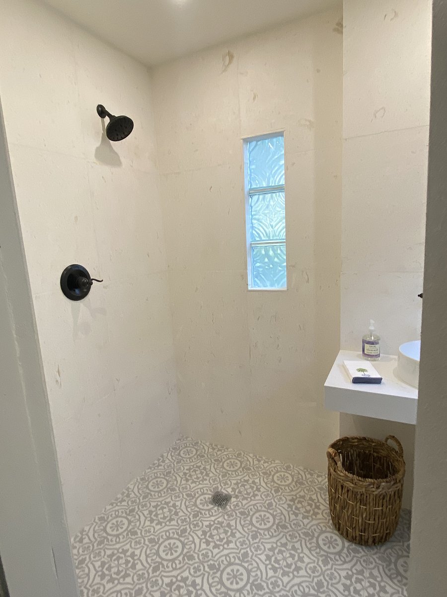 Bathroom  View 6