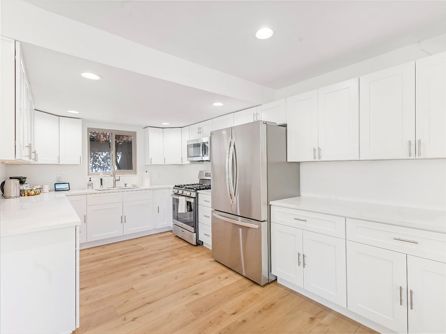 Furnished Finder property 1048163_1 photo 2