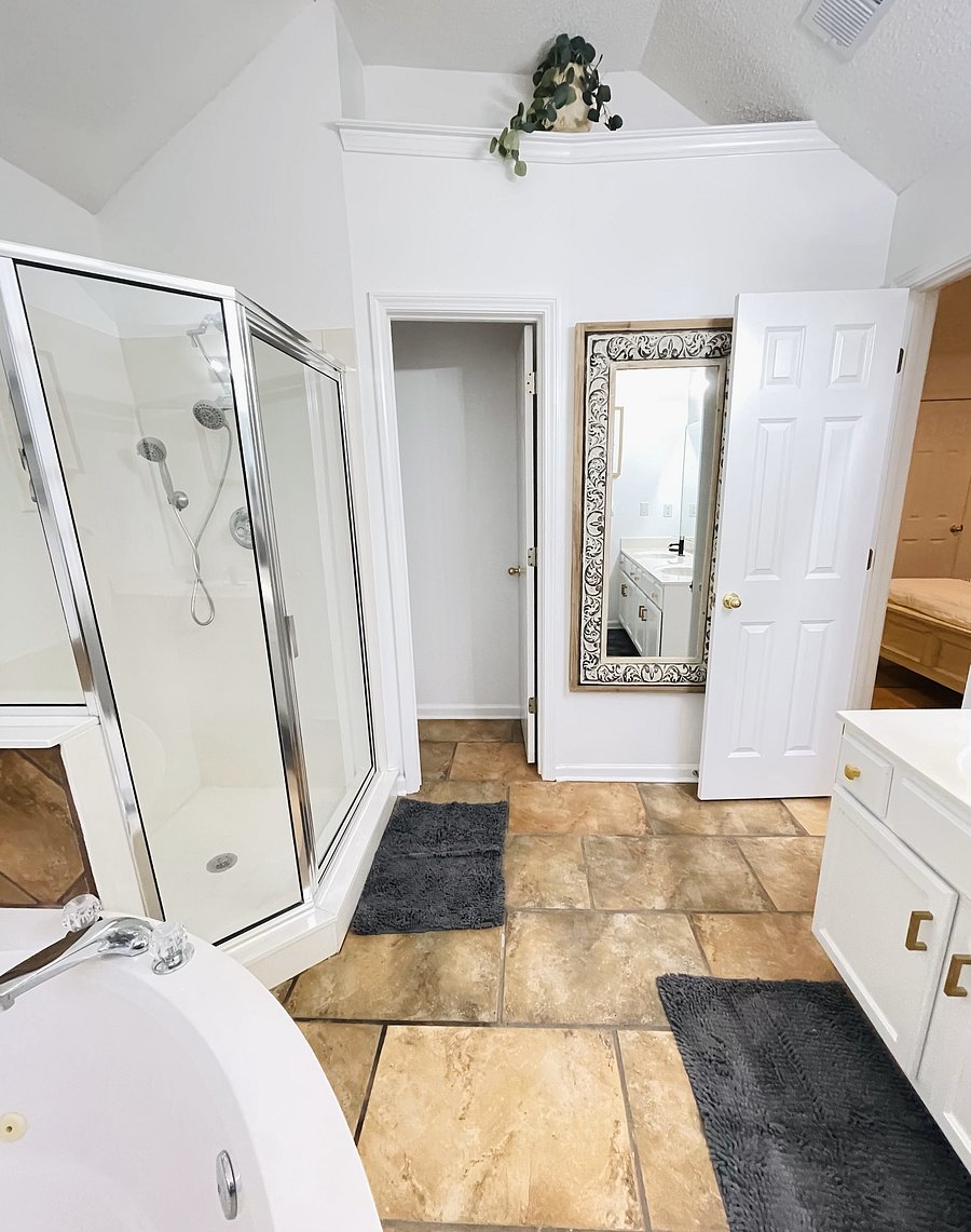 Furnished Finder property 1048168_1 photo 13
