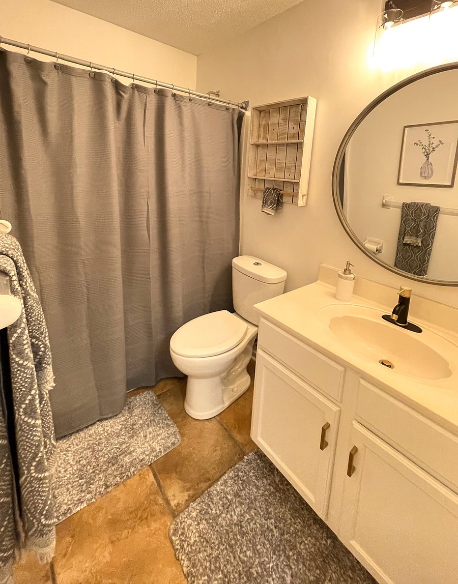 Furnished Finder property 1048168_1 photo 16